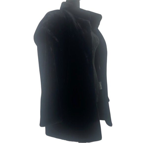 Vintage Sportowne Black Faux Fur Coat,Expressly for Dillards,size 6 - Picture 4 of 15